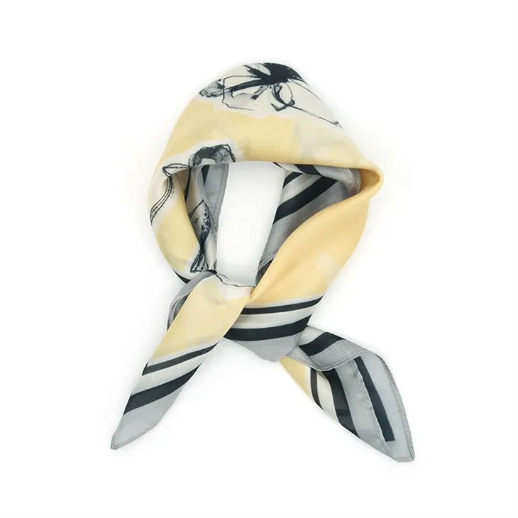 Klassiske blomstrede polytørklæder