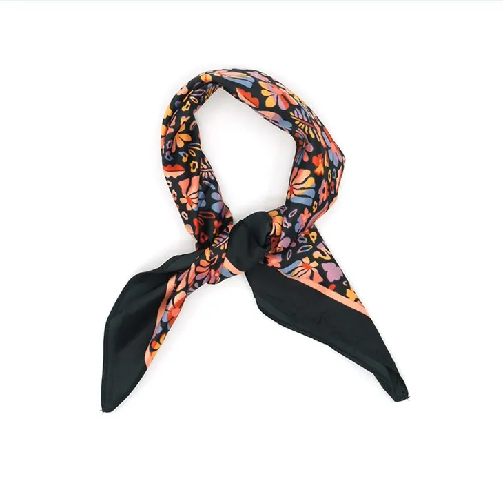 Blomsterprint Bandana S050