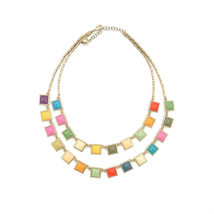 Farverig bundt halskæde